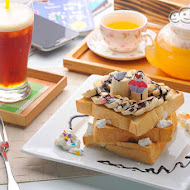 恬緣果人文咖啡館