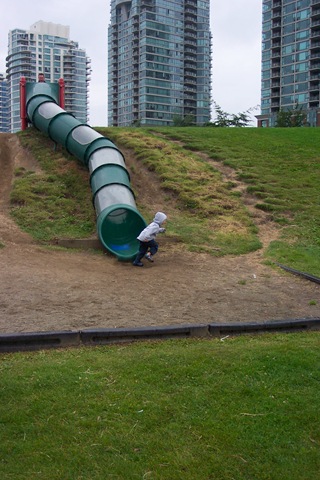 [Vancouver, BC July 2007 (12)[2].jpg]