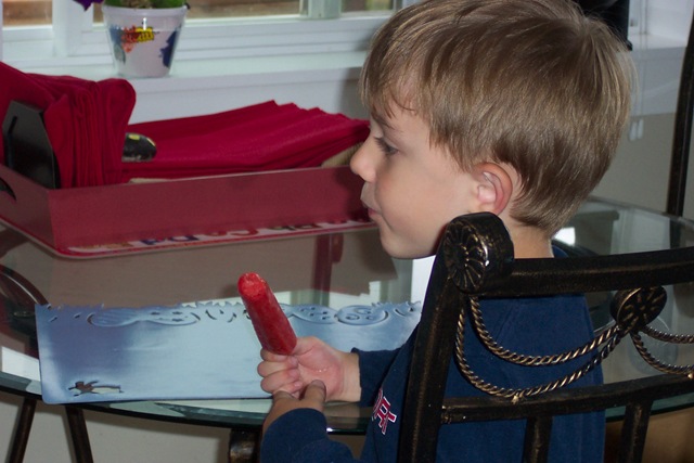 [Brady's 2nd Birthday (37)[2].jpg]