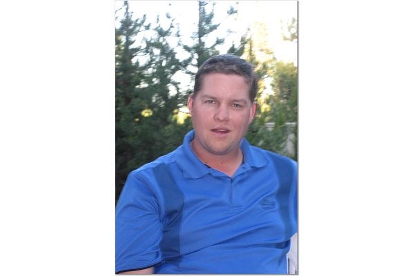 [Ryan[3].jpg]