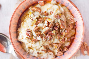 Maple Pecan Quinoa Breakfast Bowl