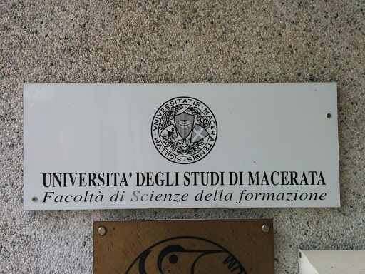 Targa dell'Università Di Macerata
