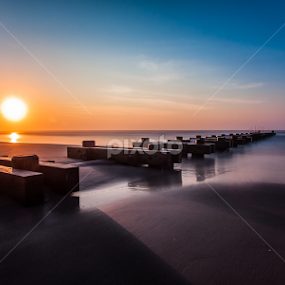 Wildwood's Sunrise by Éric Senterre - Landscapes Beaches