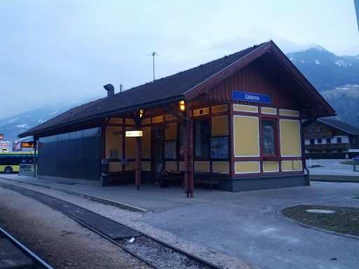 Bahnhof Uderns