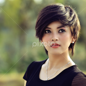 by Wawa BePe - People Portraits of Women