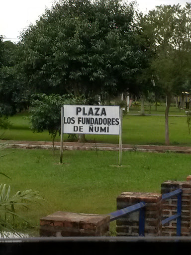 Plaza Los Fundadores De Ñumi