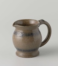 Melkkan van steengoed met zoutglazuur