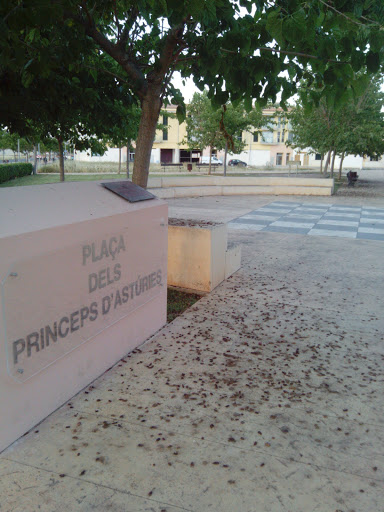 Plaça dels Princeps d'Astúries