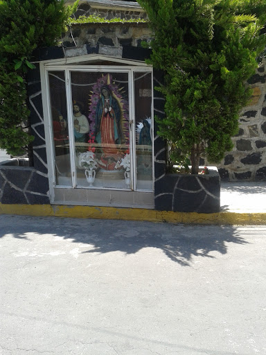 Capilla San Judas Y Virgen