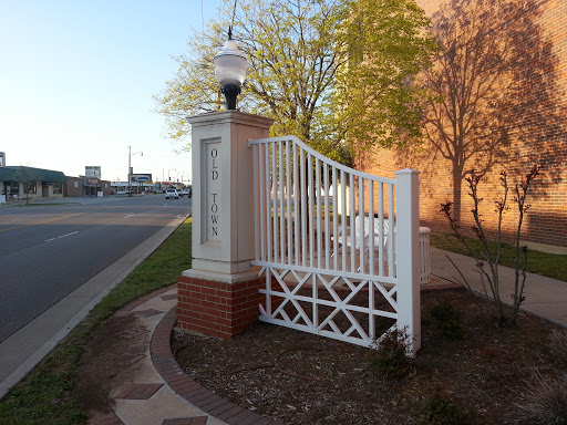 South Entrance to Old Town Moore