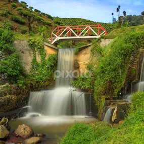 by Kelvin Zyteng - Landscapes Waterscapes