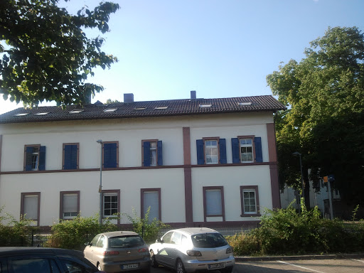 Bahnhofsgebäude Flomersheim