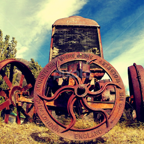 by LoRe Pics ARG - Artistic Objects Industrial Objects