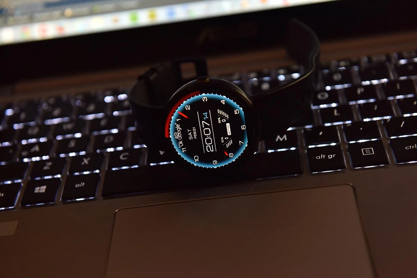 Futuristic Watch Face - screenshot