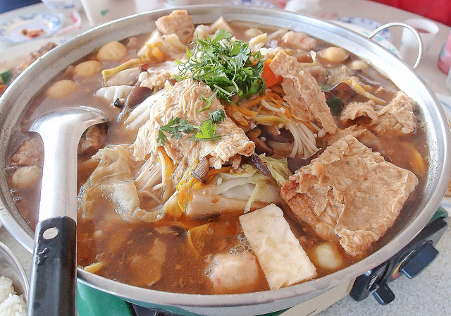 嘉義 大埔，河濱餐廳(美味的砂鍋魚頭)