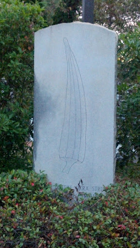 Okra Strut Monument