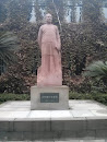 Zhang Boling's statue