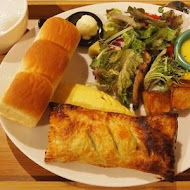 多一點咖啡館