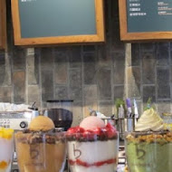 咖啡伴 caffebene(台中麗寶店)