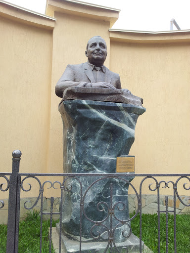 Памятник Гриценко А.П.