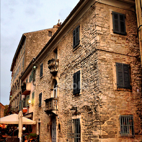 Art Zone Pula-Croatia by Josip Kopčić - Buildings & Architecture Homes