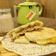 日日村咖啡食堂