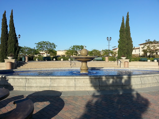 Birdball Fountain