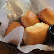TEXAS ROADHOUSE 德州鮮切牛排
