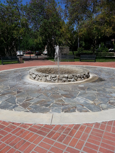Blaisdell Fountain