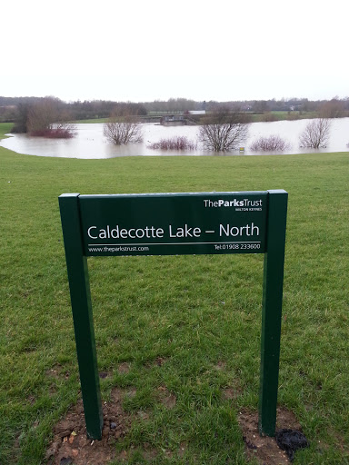 Caldecotte lake -North