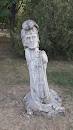 Деревянная статуя