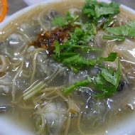 油庫口蚵仔麵線+炭烤香腸