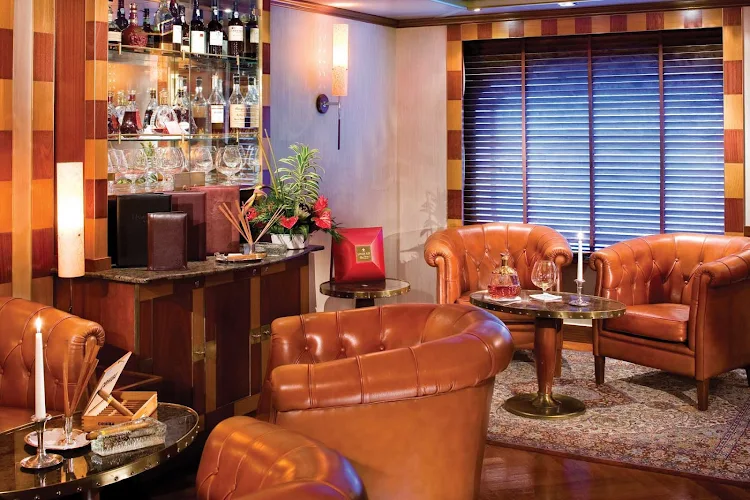 The Connoisseur’s Corner on board Silver Shadow is the perfect place to sample premium Cognacs or smoke a cigar.