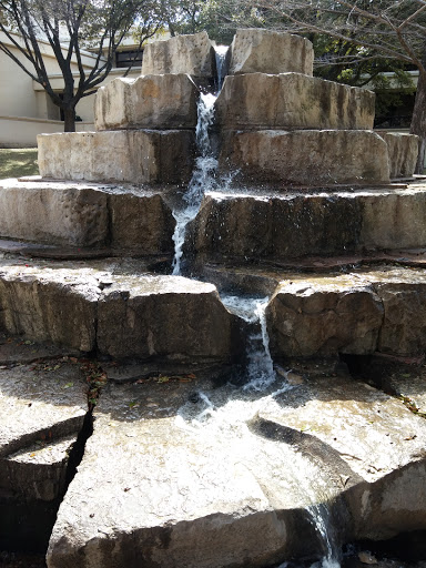 Mountain View College Courtyard Fountain 