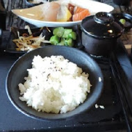 百八魚場 - 平價生魚片丼飯定食