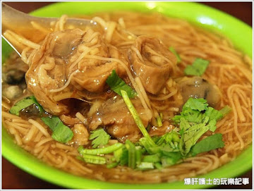 黃家大腸蚵仔麵線