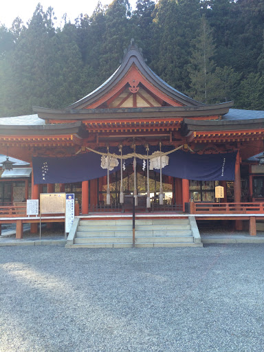 金桜神社 本殿