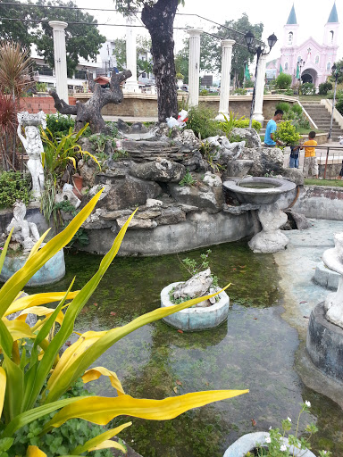 Minglanilla Town Plaza Fountain