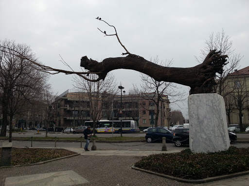 Torino - G:A:M:_monumento 3