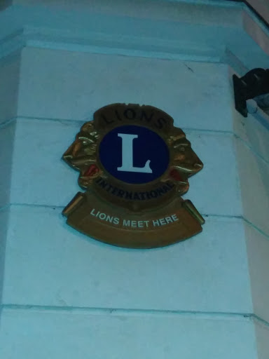 Lions Meet Here 