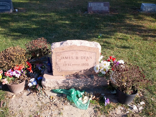 James B Dean Gravesite