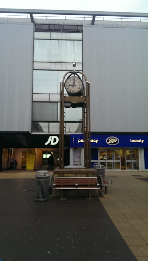 Ilford Town Centre Clock