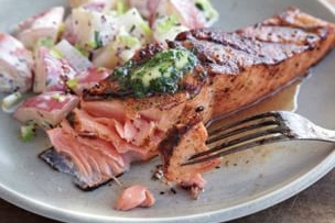 Grilled Salmon Fillets with Herb Butter