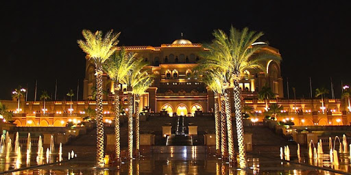 Night Abu Dhabi LWP