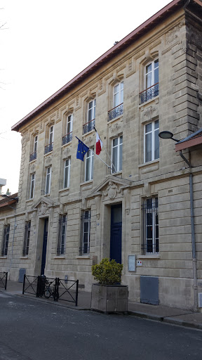 École Henri IV
