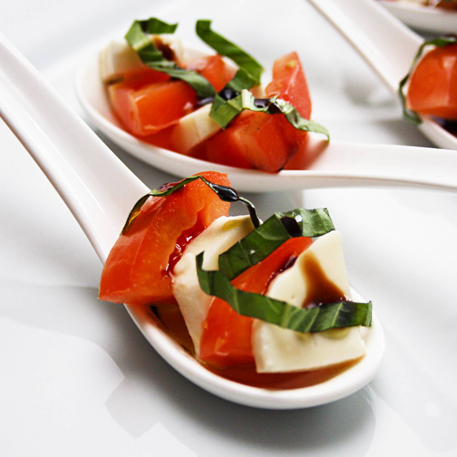 необычные и изысканные блюда. комплименты еде. комплимент в ресторане. испанцы этикет для презентации. комплименты еде.