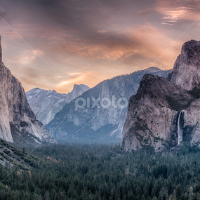 Sunrise at Tunnel View by Ferruccio Galbiati - Landscapes Mountains & Hills