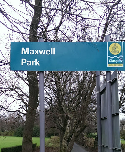 Maxwell Park Side Entrance