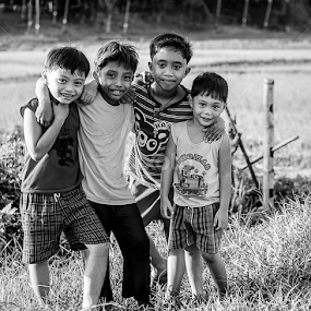 by Ricardo Sales - Babies & Children Children Candids