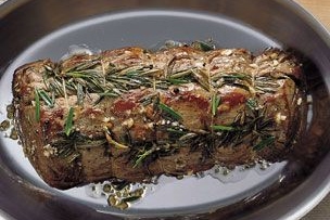 Pan-Roasted Beef Tenderloin with Rosemary and Garlic